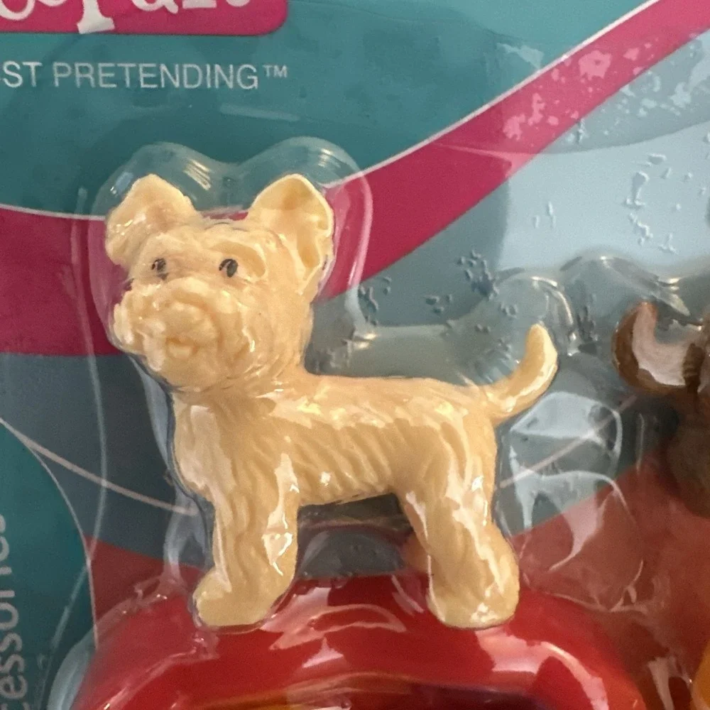 Pets And Asesories Greenbrier Mini Puppy Playset Toy‎ 6 Pc 3 Plus Have two